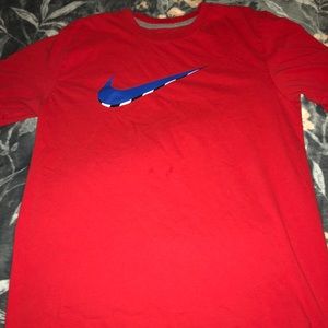 Men’s Nike t shirt size medium